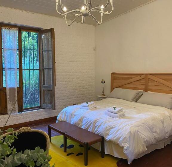 مبيت وإفطار Don Aniceto   Suites De Campo