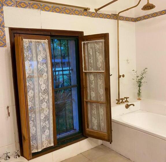 مبيت وإفطار Don Aniceto   Suites De Campo