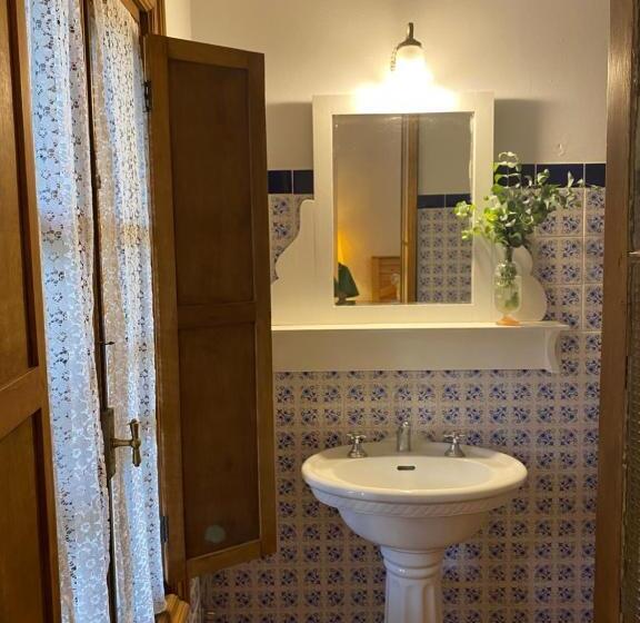 مبيت وإفطار Don Aniceto   Suites De Campo