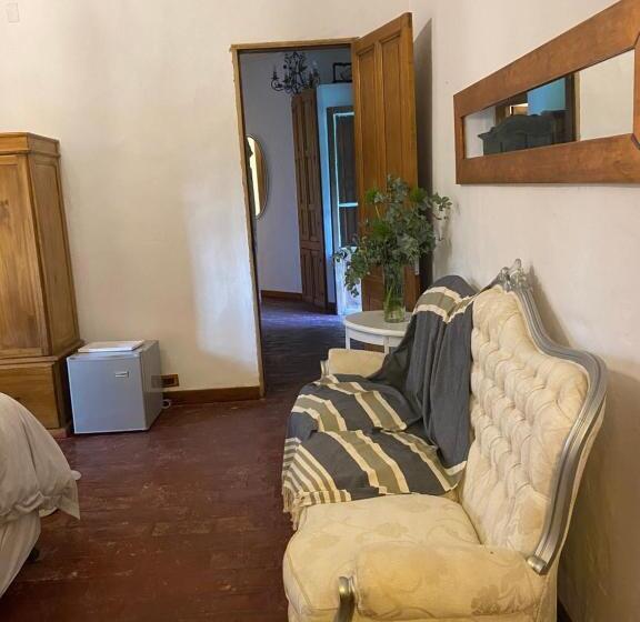 مبيت وإفطار Don Aniceto   Suites De Campo