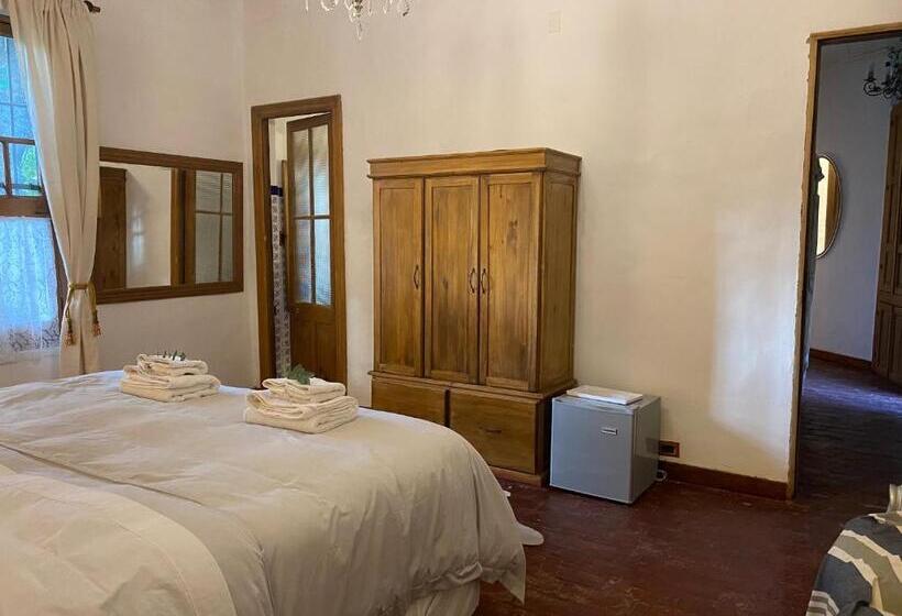 مبيت وإفطار Don Aniceto   Suites De Campo