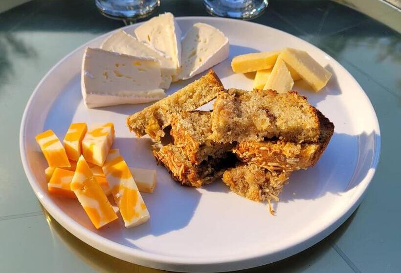 Bed and Breakfast La Maison De Sophie