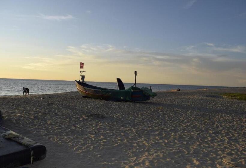 Bed and Breakfast Mandaram Villas