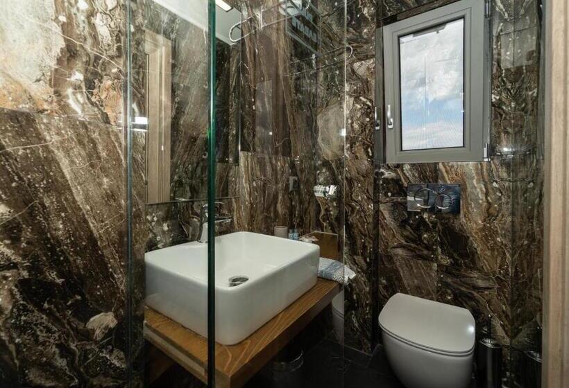 Carlos Mansion Luxury Suites