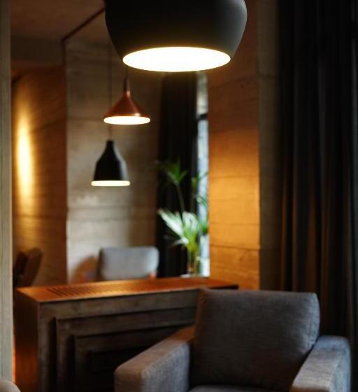 Dilijani Tun Hotel & Restaurant