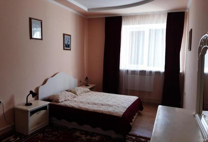 هتل алексік