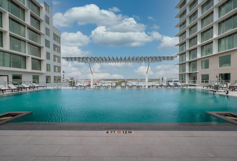 Ac Hotel By Marriott Fort Lauderdale Airport