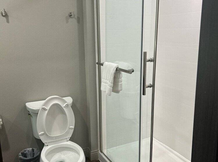 בית מלון כפרי Comfort Inn & Suites