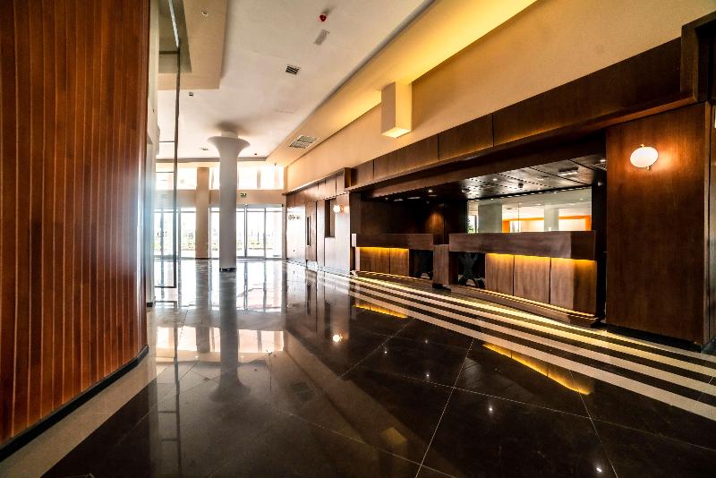 Отель Best Western Plus Soaho Douala Airport