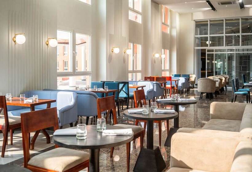 Отель Best Western Plus Soaho Douala Airport