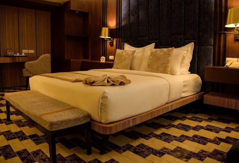 Отель Best Western Plus Soaho Douala Airport