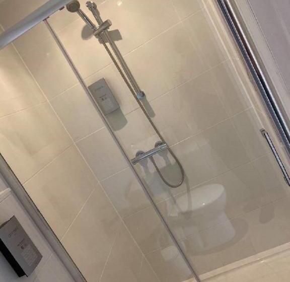 ホテル Burlington