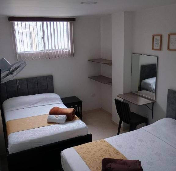 호텔 Cafe Estrella