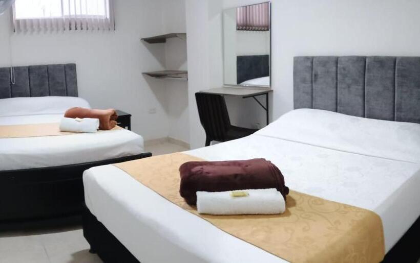 호텔 Cafe Estrella