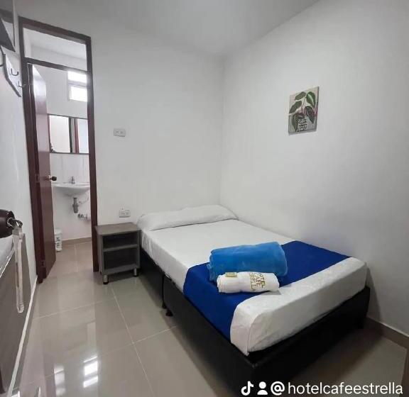 호텔 Cafe Estrella