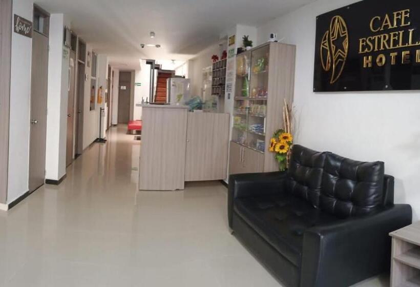 호텔 Cafe Estrella