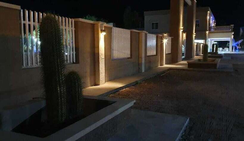 هتل Cuesta De Miranda