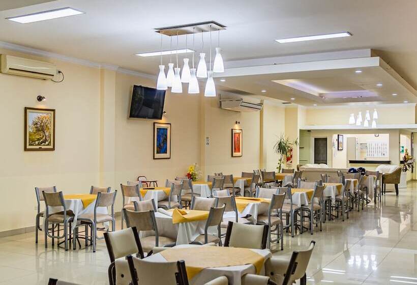 هتل Cuesta De Miranda