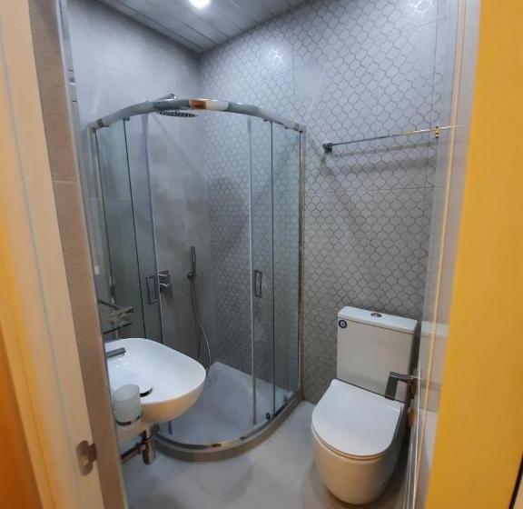 호텔 Juliet Yerevan