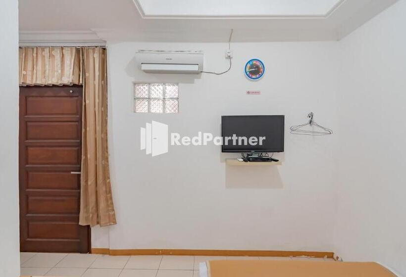 酒店 Langkar Guest House Syariah Mitra Reddoorz