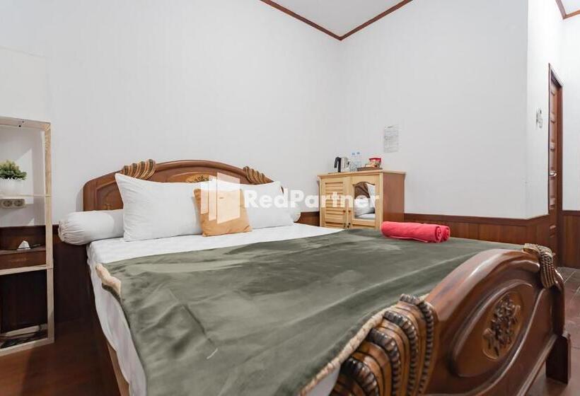 هتل Langkar Guest House Syariah Mitra Reddoorz