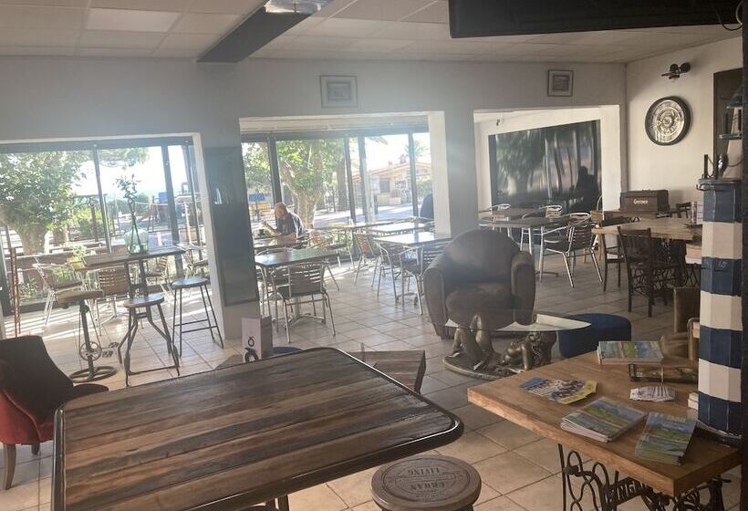 Отель Les Pecheurs