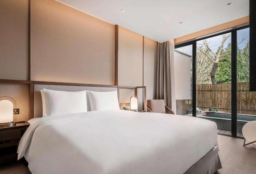 בית מלון כפרי Ocean Spring Resort Chengdu   Mgallery