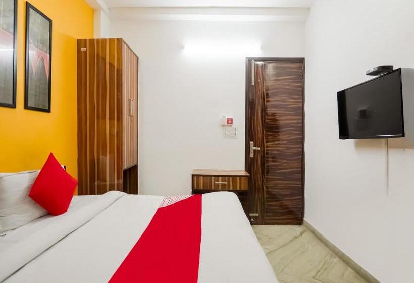 ホテル Oyo 47447 Flagship Designer Stay Gd Goenka School