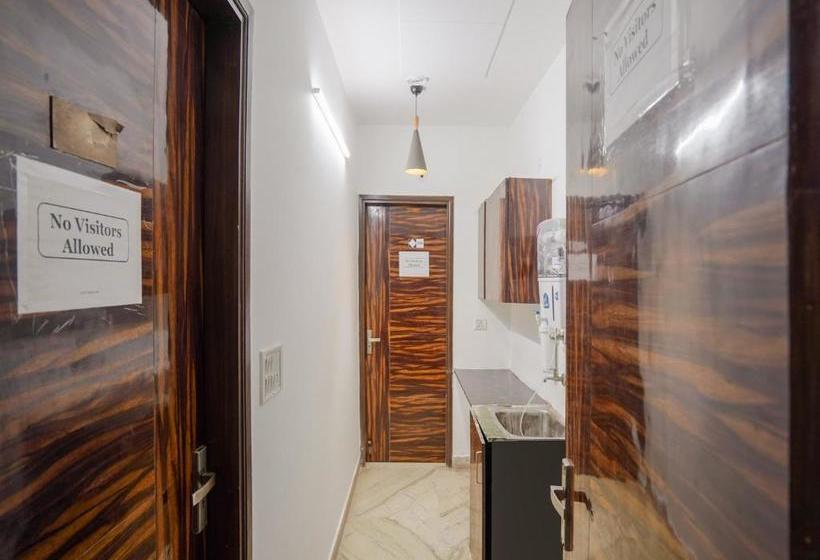 ホテル Oyo 47447 Flagship Designer Stay Gd Goenka School