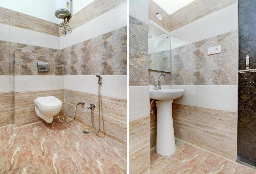 בית מלון כפרי Oyo 78853  Raj Paradise