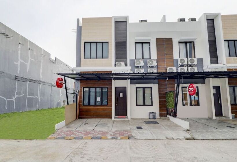 酒店 Oyo 90215 Ada Residence