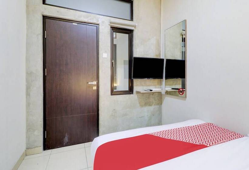 酒店 Oyo 90215 Ada Residence