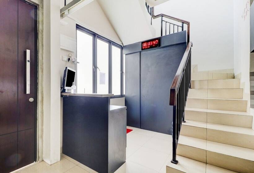 酒店 Oyo 90215 Ada Residence