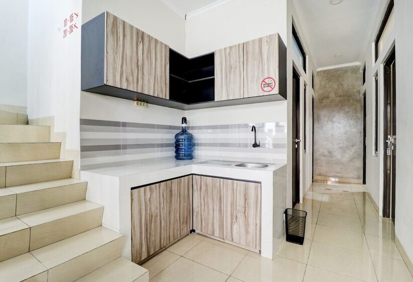 酒店 Oyo 90215 Ada Residence