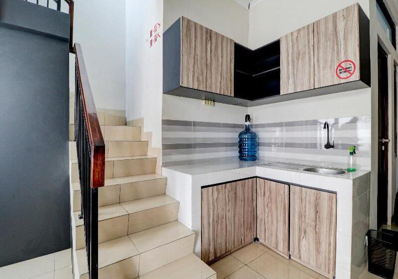 酒店 Oyo 90215 Ada Residence