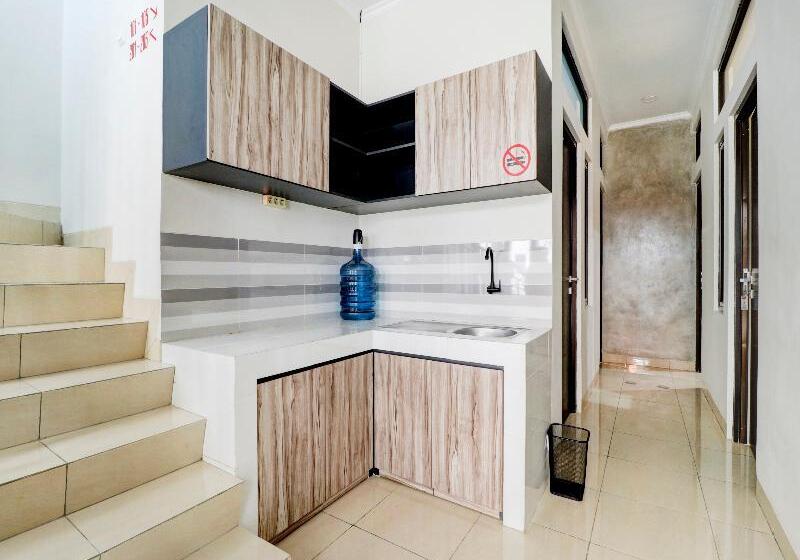 酒店 Oyo 90215 Ada Residence