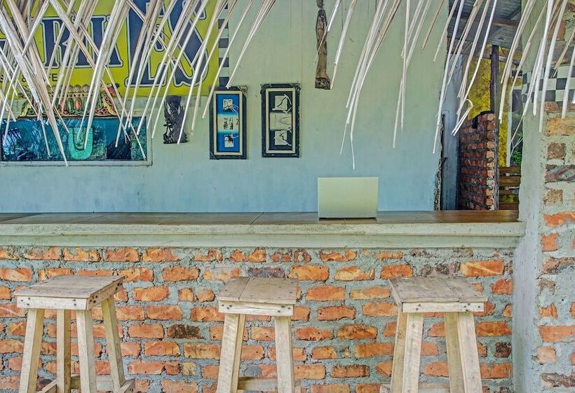 בית מלון כפרי Oyo 90279 Wartawan De Mansion