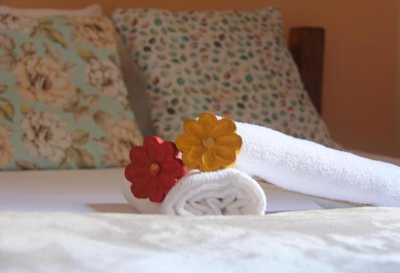 בית מלון כפרי Pousada La Cabana