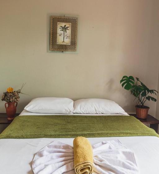 בית מלון כפרי Pousada La Cabana