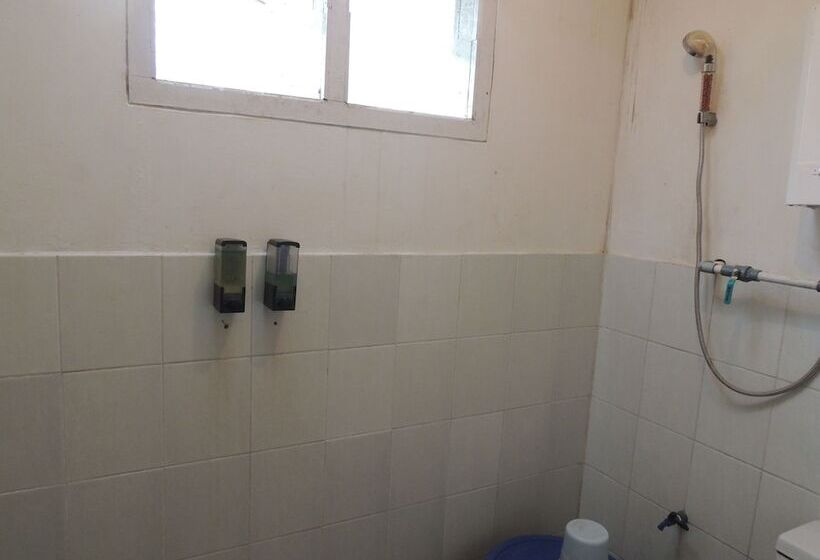 בית מלון כפרי Resort Agrowisata Perkebunan Tambi