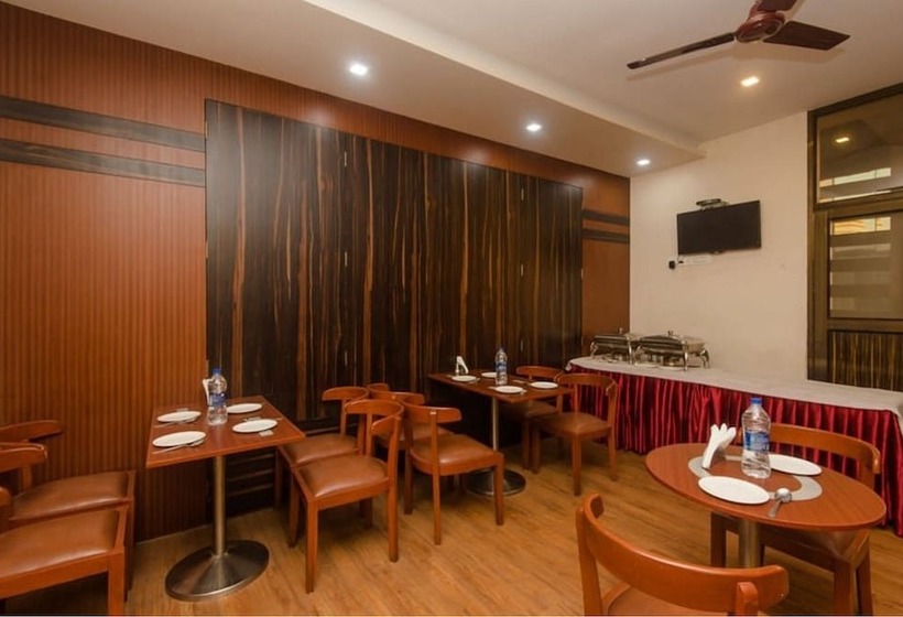 호텔 Seven Hills Inn