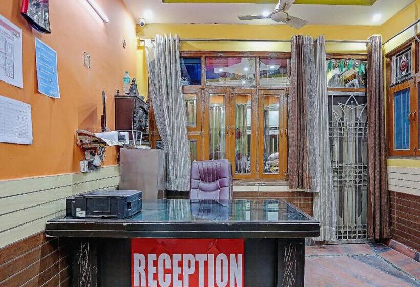 Отель Spot On 78182 New Sundar