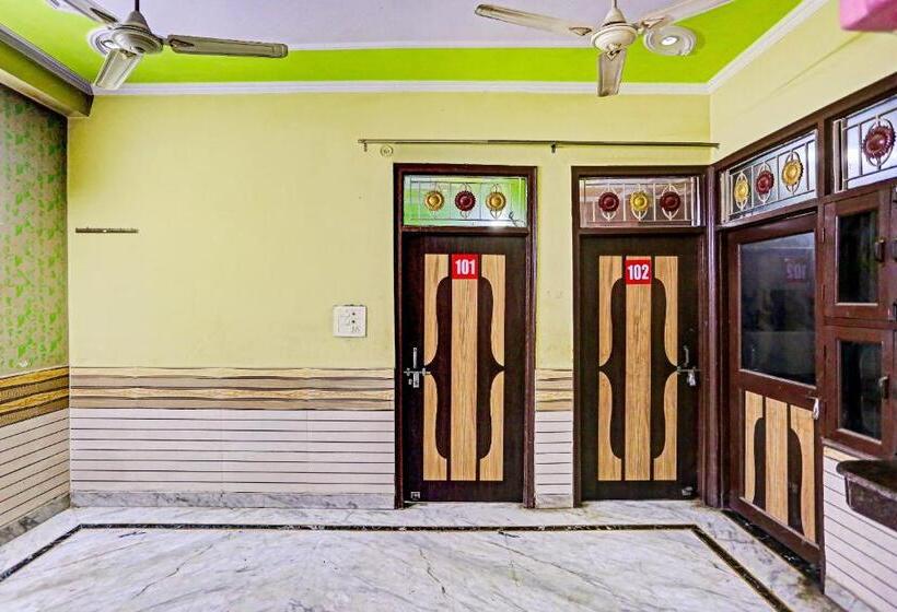 Отель Spot On 78182 New Sundar