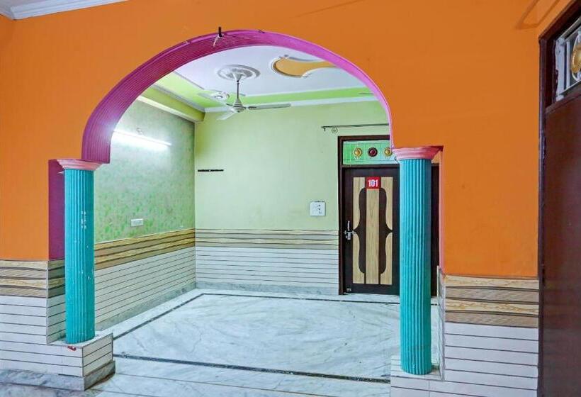 Отель Spot On 78182 New Sundar