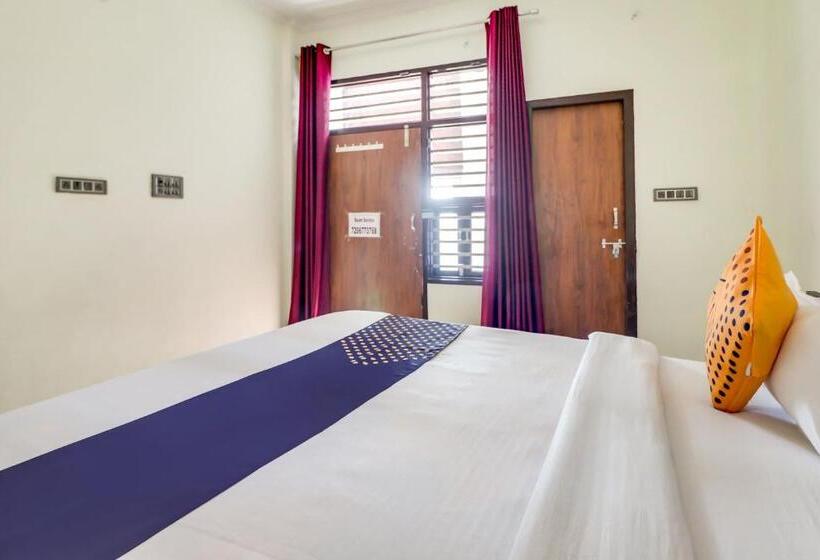 酒店 Spot On 78256 Hotal Kesariya