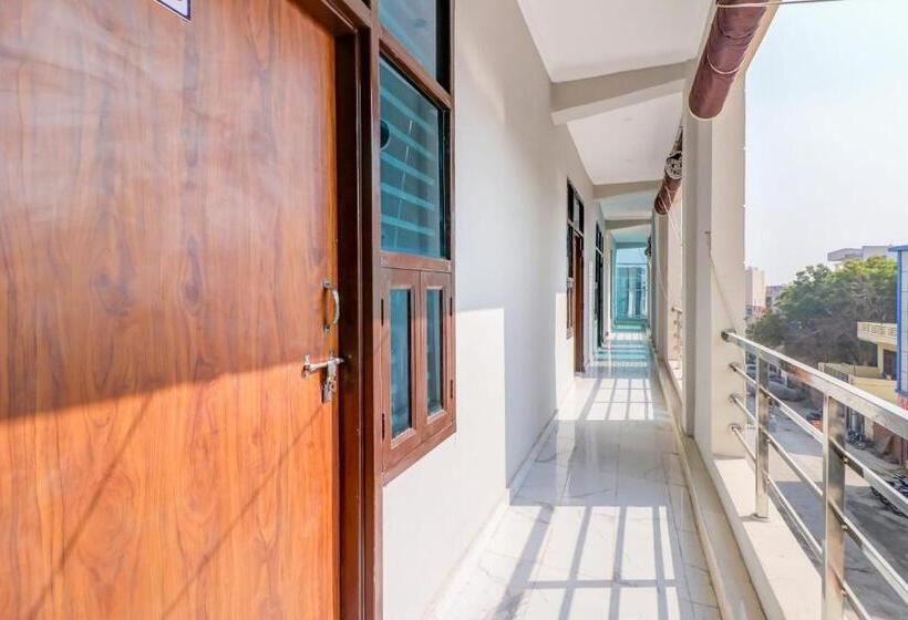 酒店 Spot On 78256 Hotal Kesariya