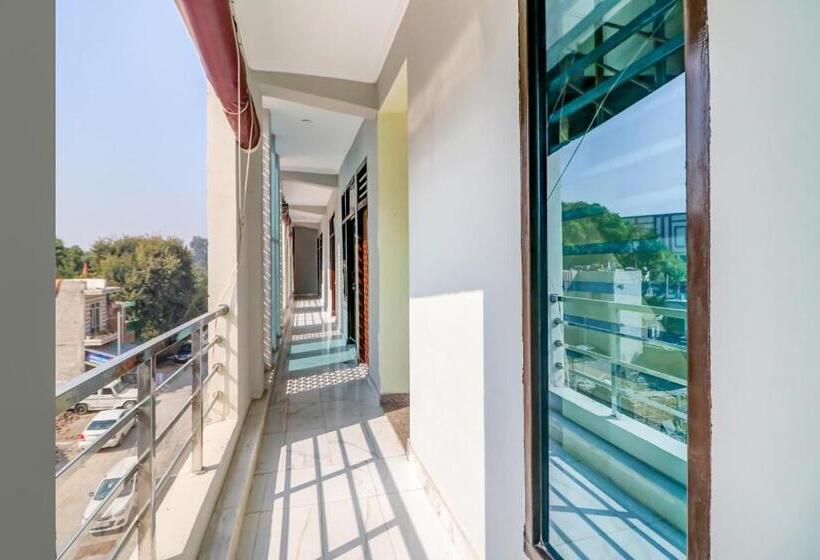 酒店 Spot On 78256 Hotal Kesariya