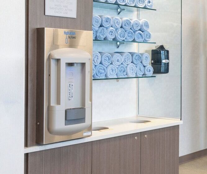 فندق Springhill Suites By Marriott Orlando Lake Nona