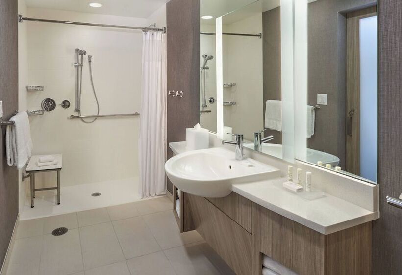 فندق Springhill Suites By Marriott Orlando Lake Nona