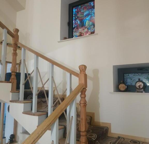 Hotel The Land Of Ararat